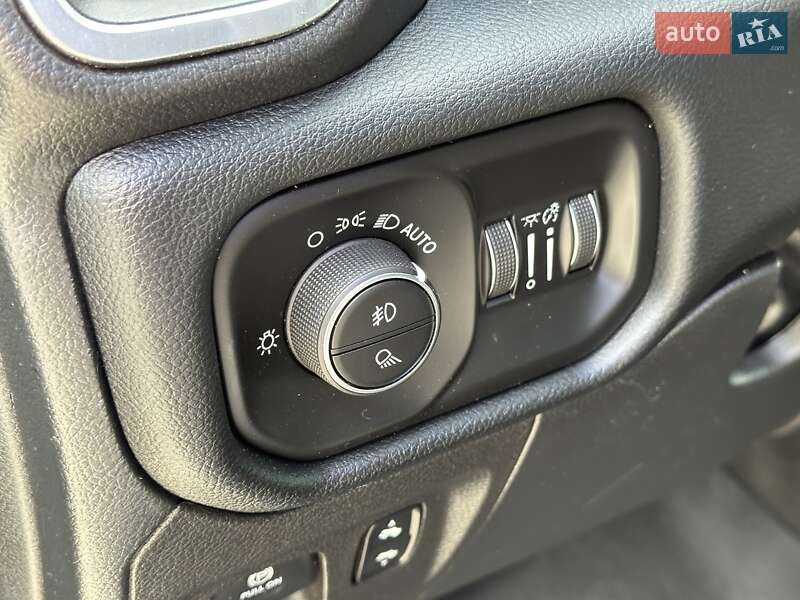 Пикап Ram 1500 2022 в Киеве