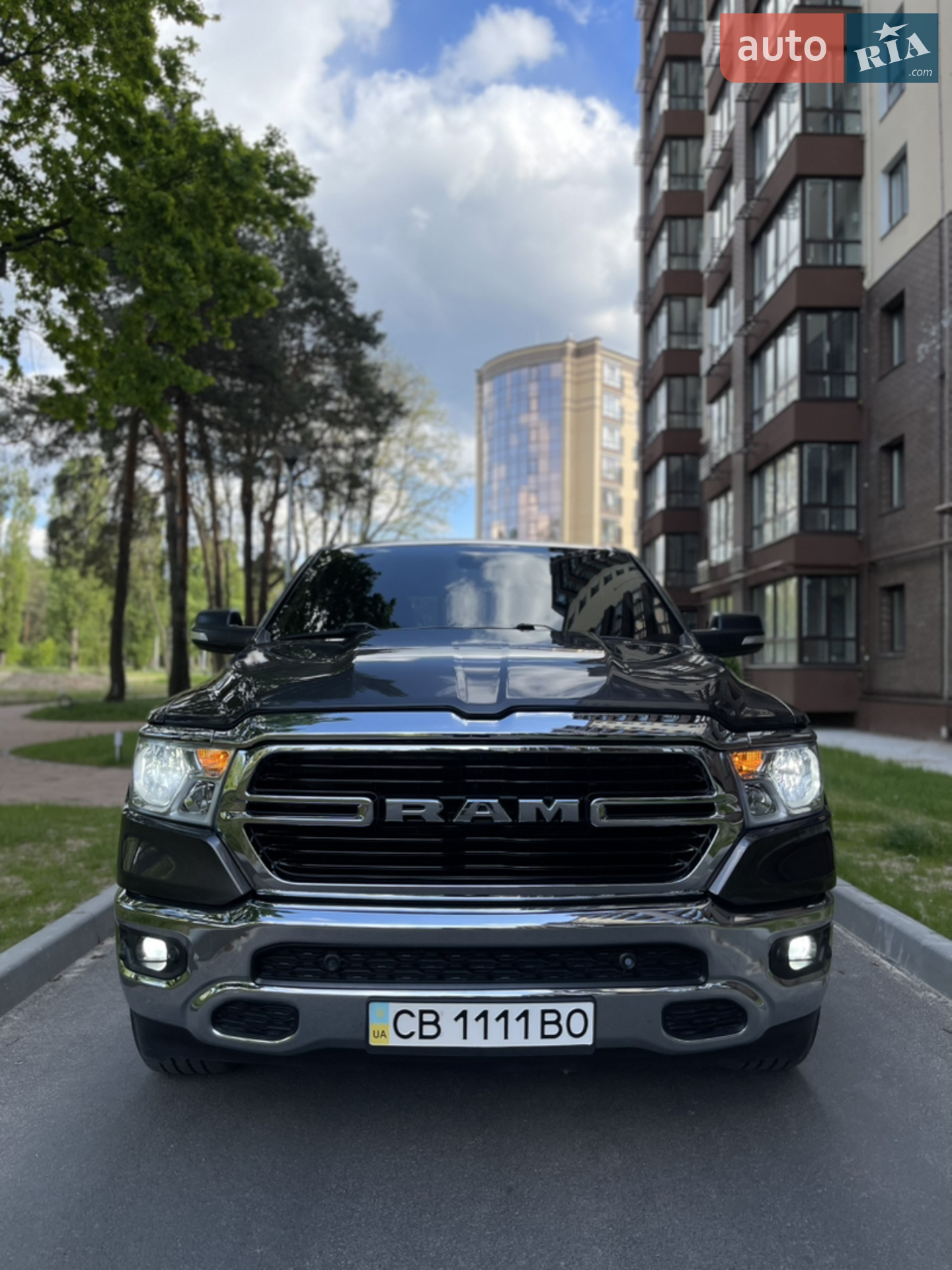 2019 RAM 1500 - мініатюра 3