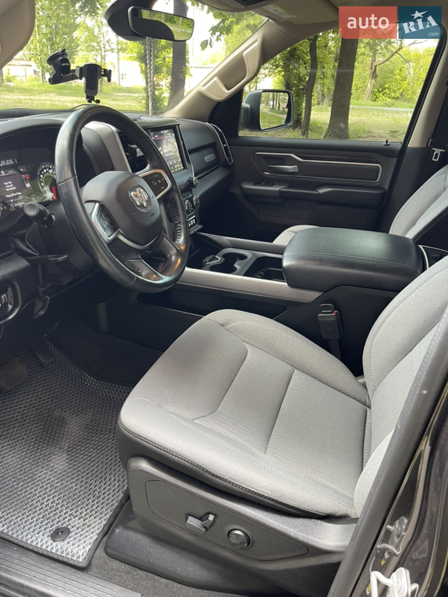 2019 RAM 1500 - мініатюра 41