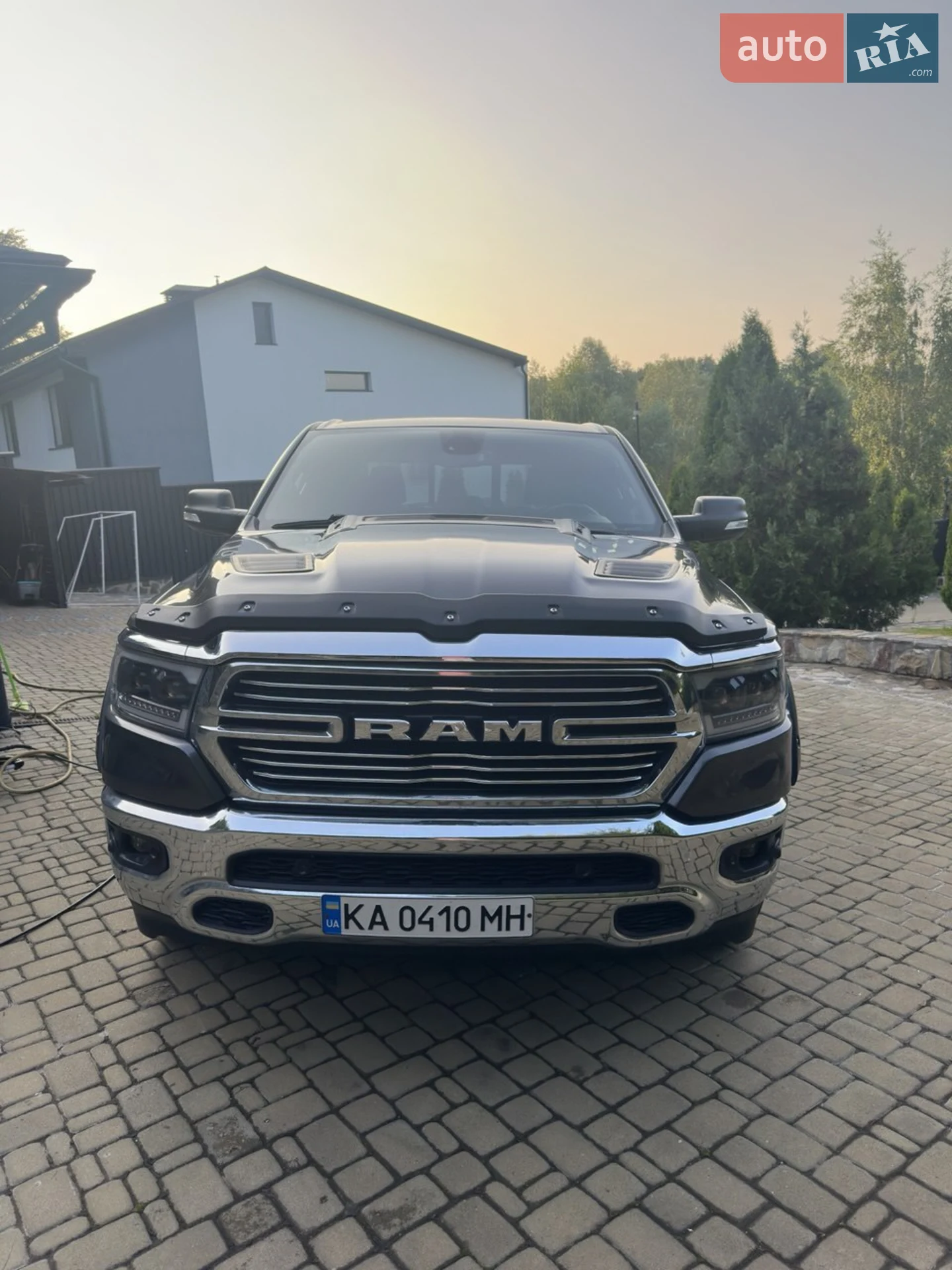 2020 RAM 1500 - фото 1