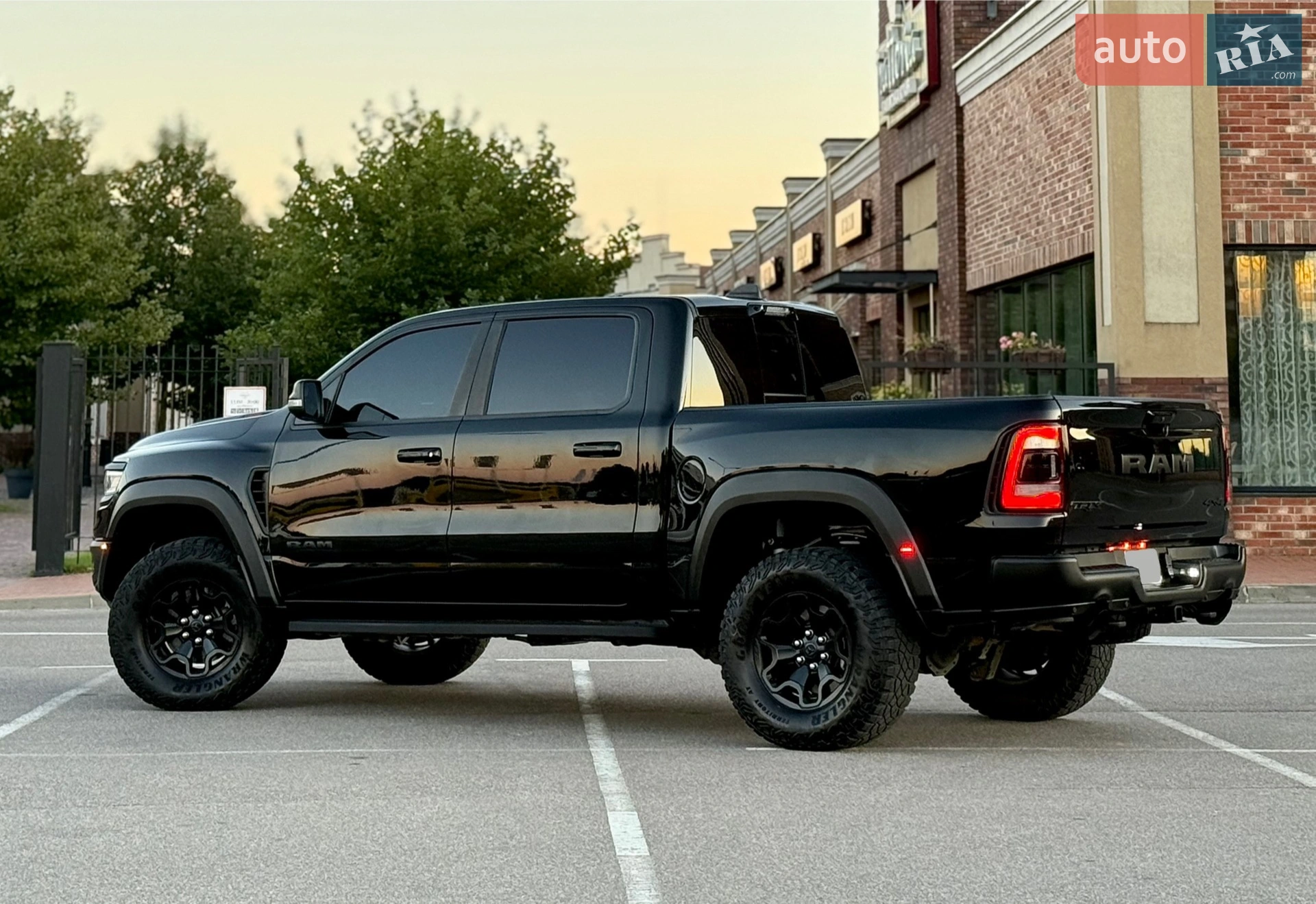 2020 RAM 1500 - мініатюра 10