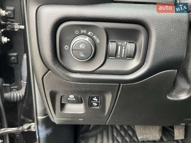 Пикап Ram 1500 2018 в Киеве