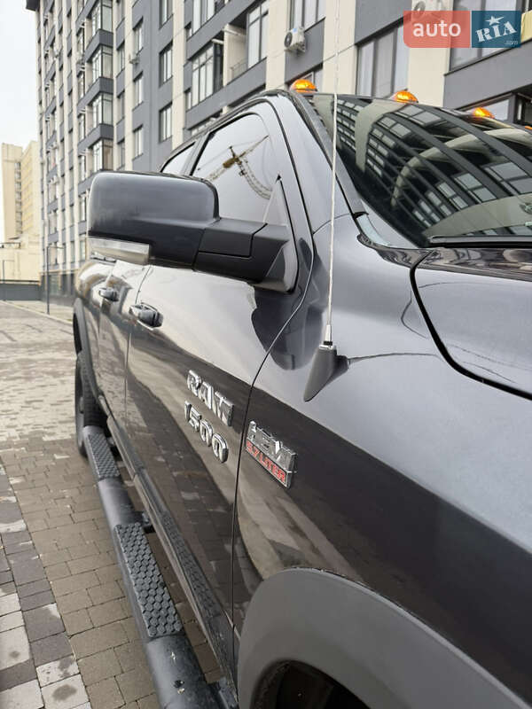 Пикап Ram 1500 2016 в Луцке