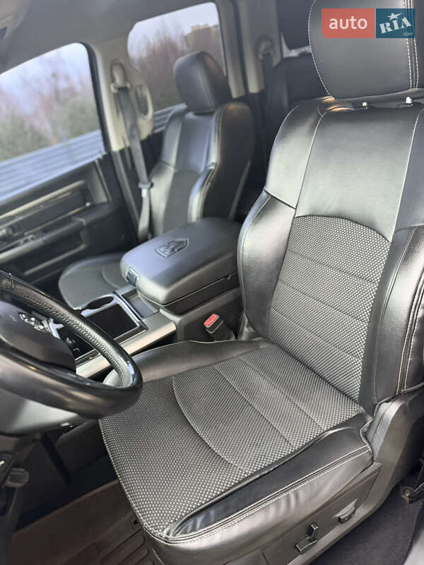 Пикап Ram 1500 2016 в Луцке