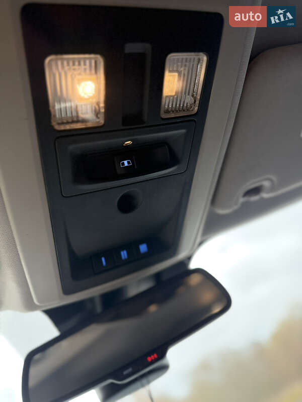 Пикап Ram 1500 2016 в Луцке