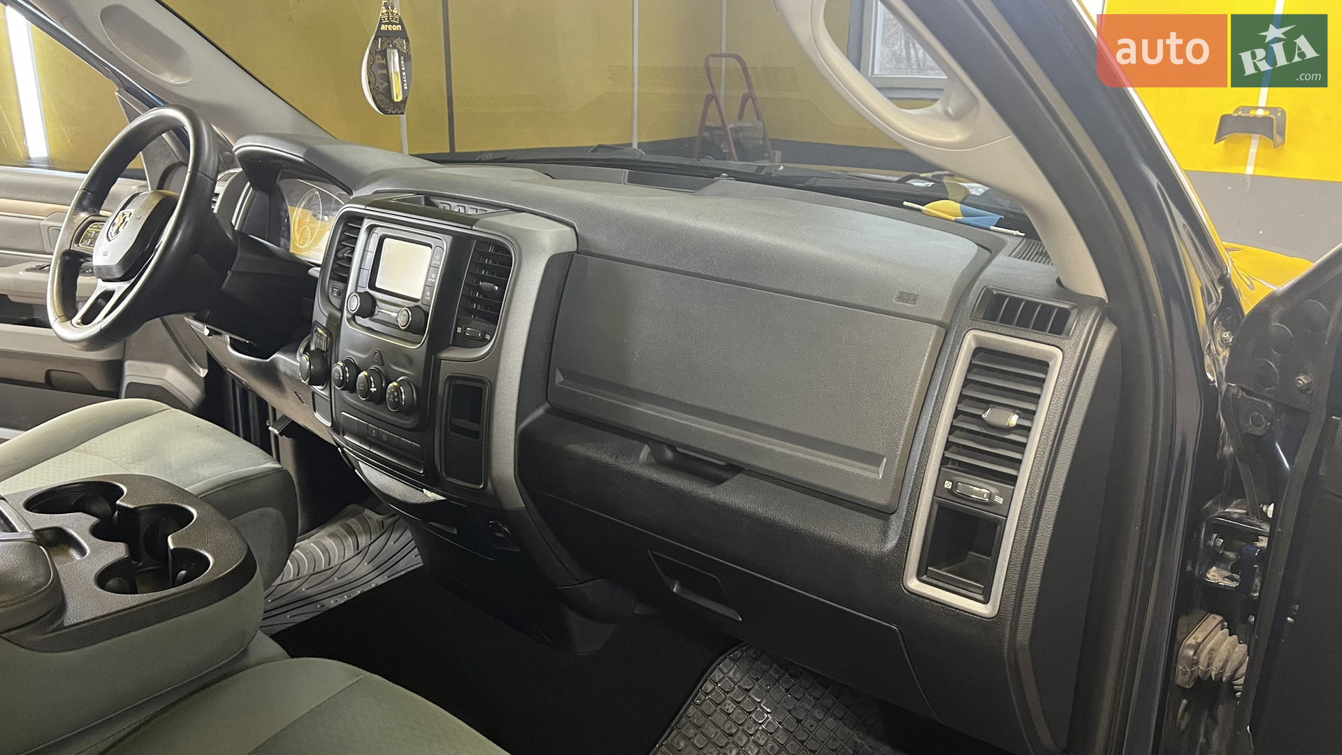 2020 RAM 1500 - мініатюра 17