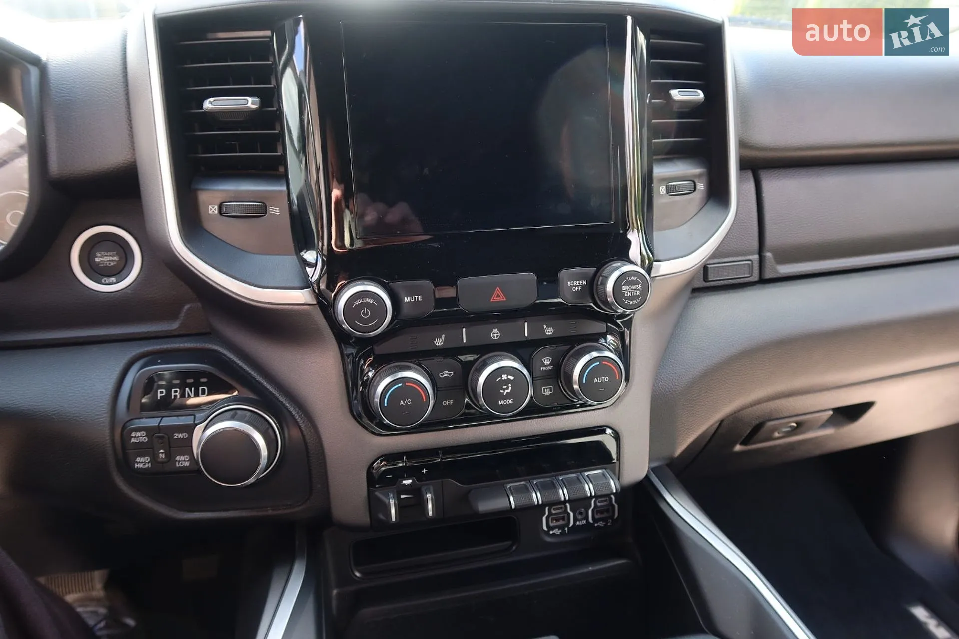 2021 RAM 1500 - мініатюра 26