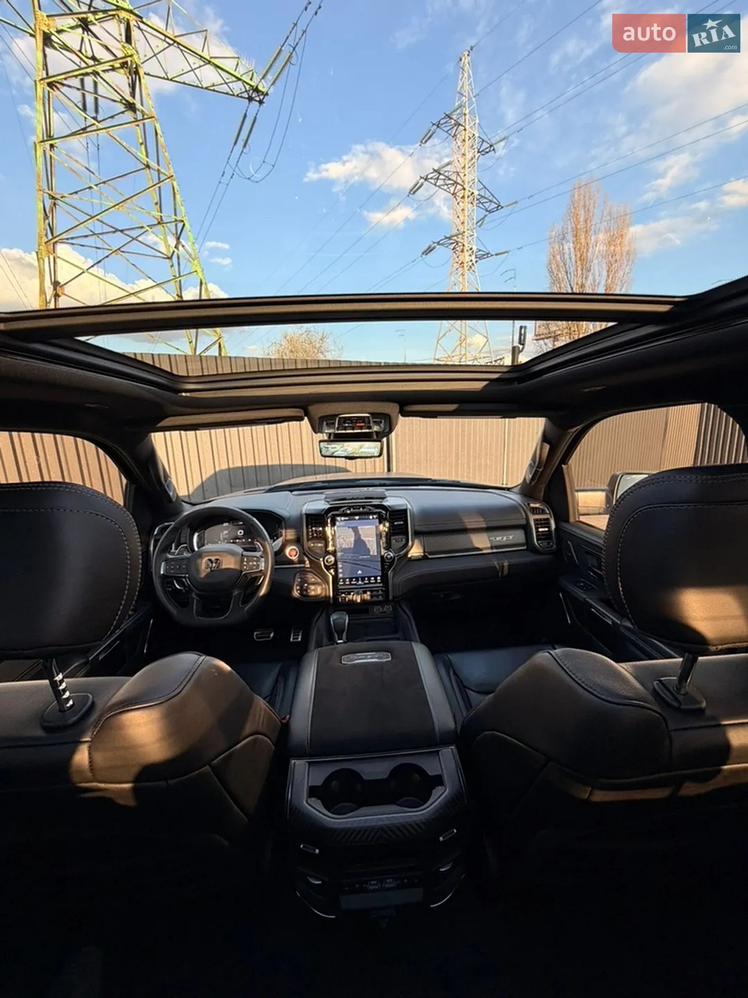 2024 RAM 1500 - мініатюра 25
