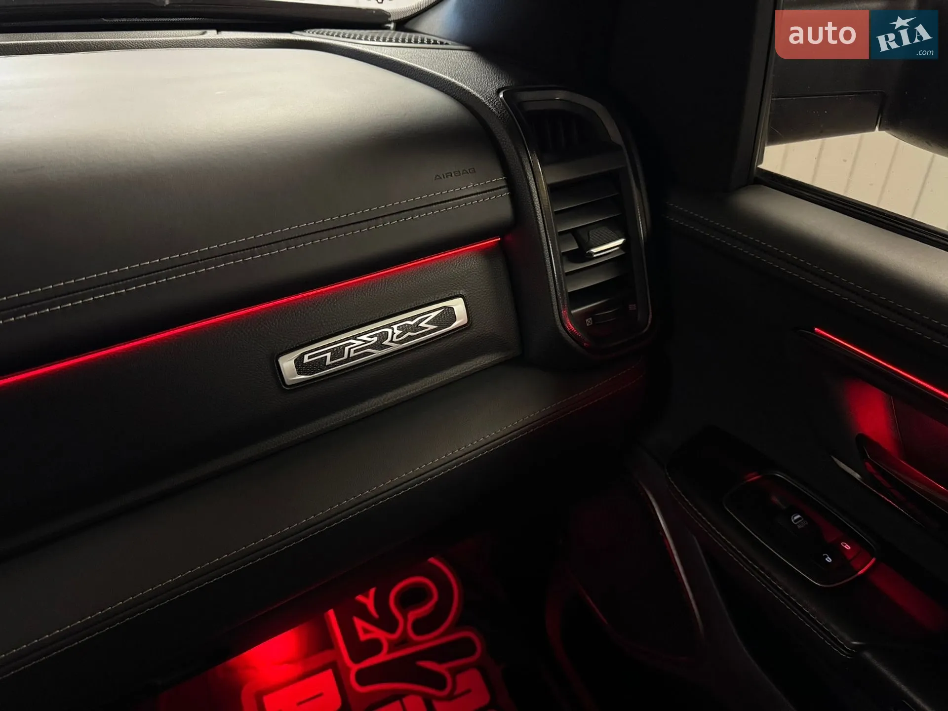 2022 RAM 1500 - мініатюра 32