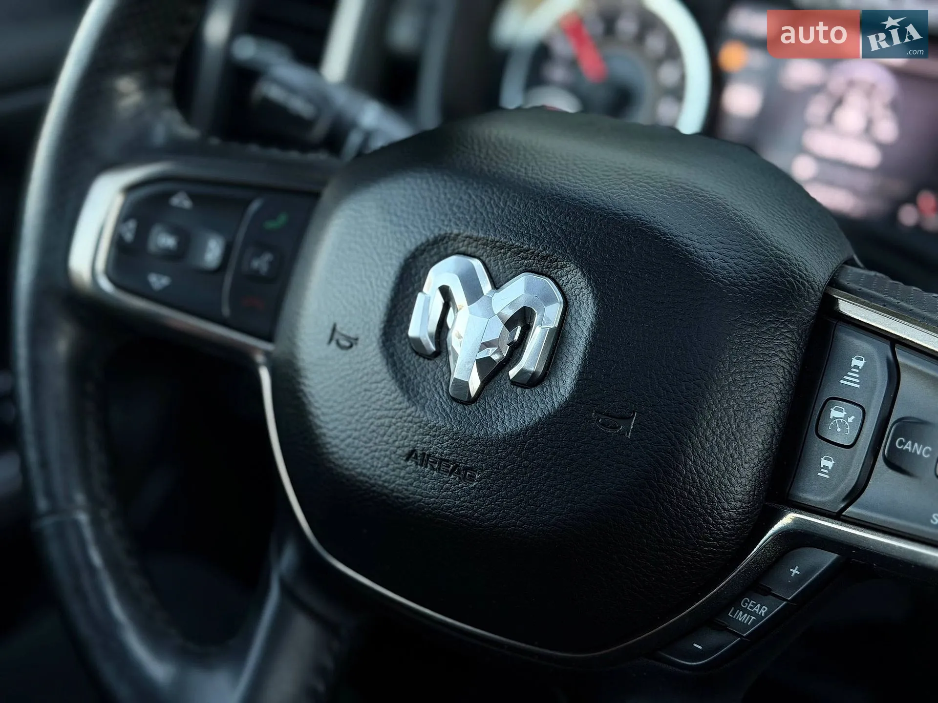 2019 RAM 1500 - мініатюра 78