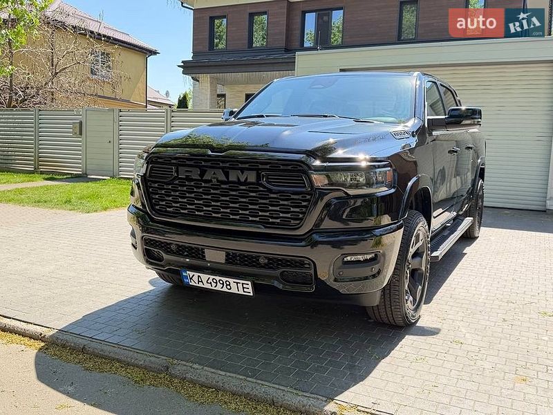 2024 RAM 1500, VIN 1C6SRFFP9SN663182:plate — photo 1 (autoria)