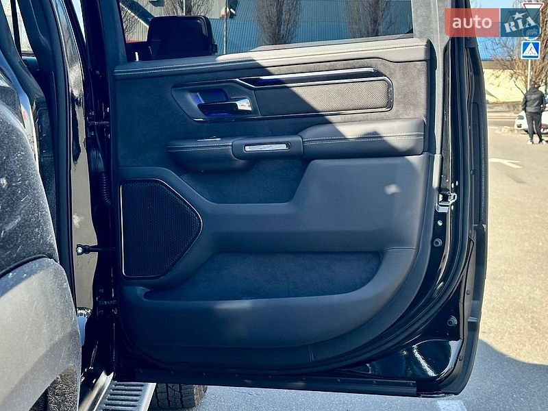 Пікап Ram 1500 2023 в Києві