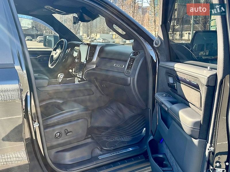 Пікап Ram 1500 2023 в Києві