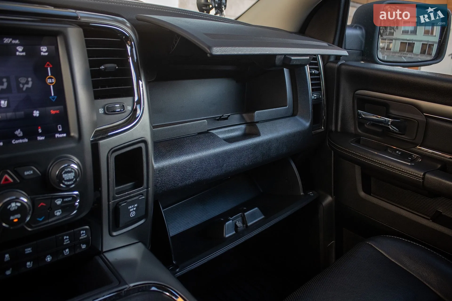 2018 RAM 1500 - мініатюра 40