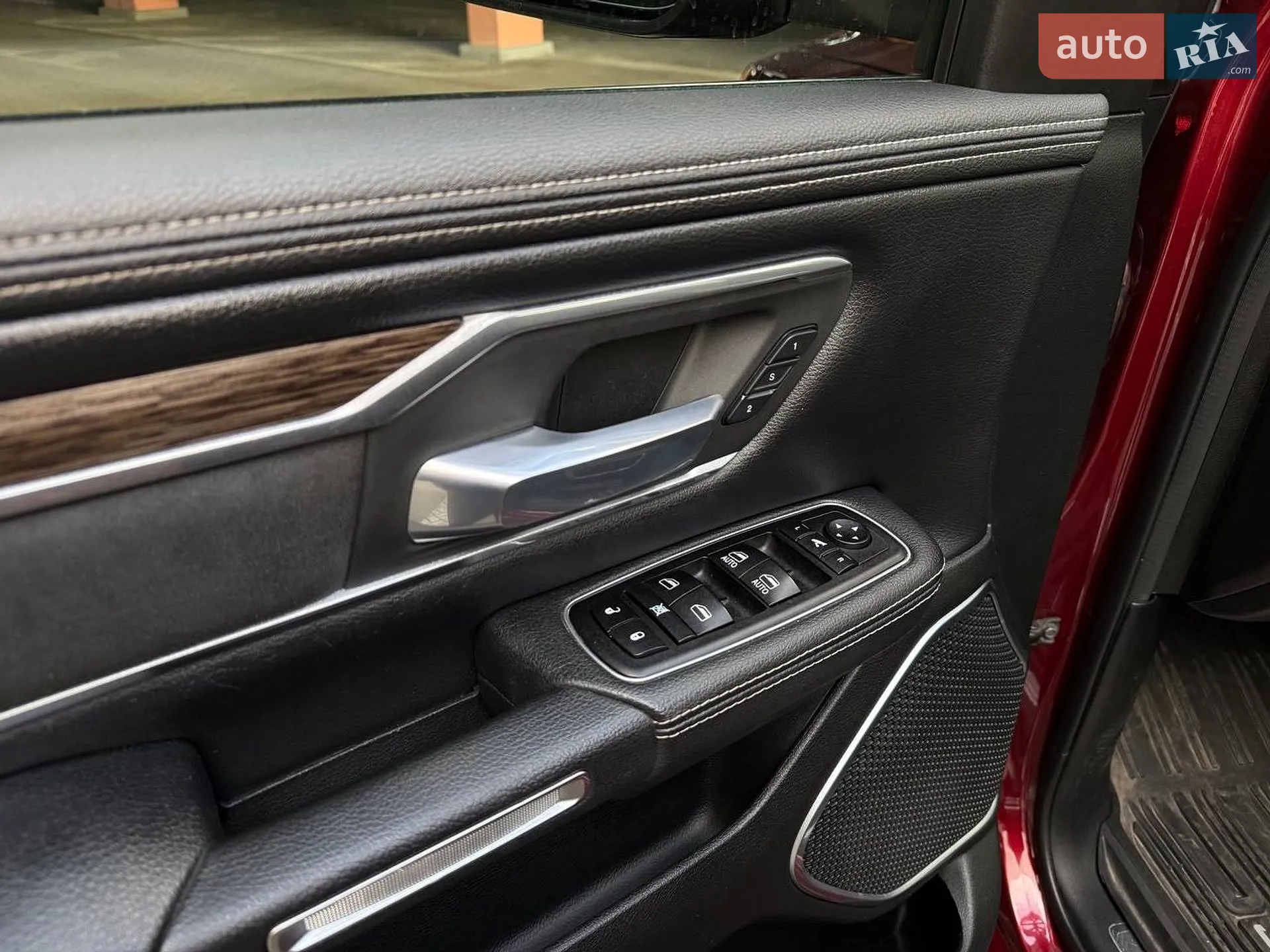 2019 RAM 1500 - мініатюра 15