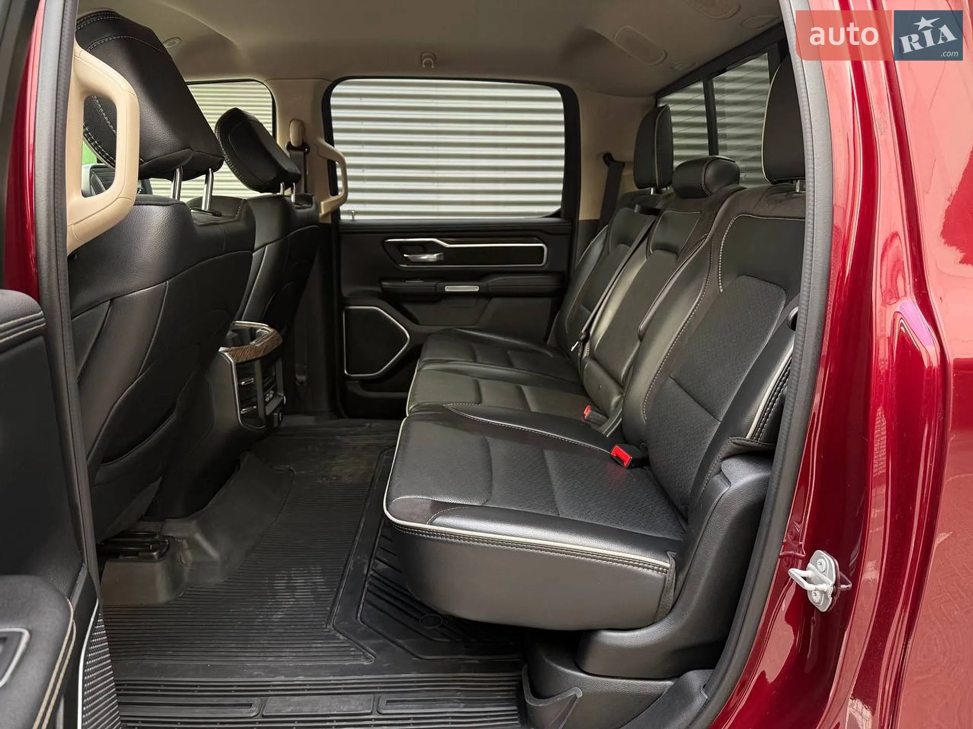 2019 RAM 1500 - мініатюра 12