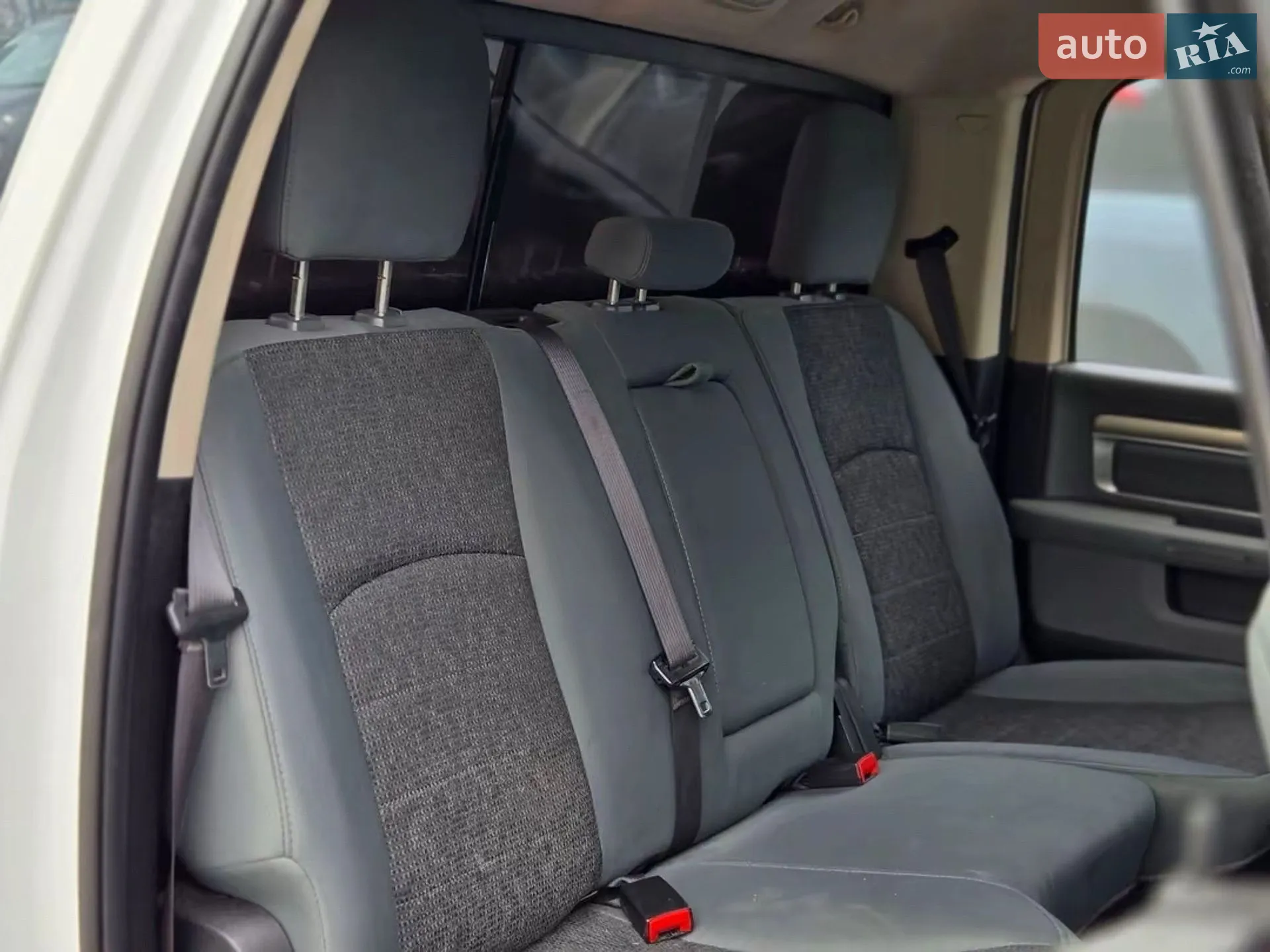 2019 RAM 1500 - мініатюра 21