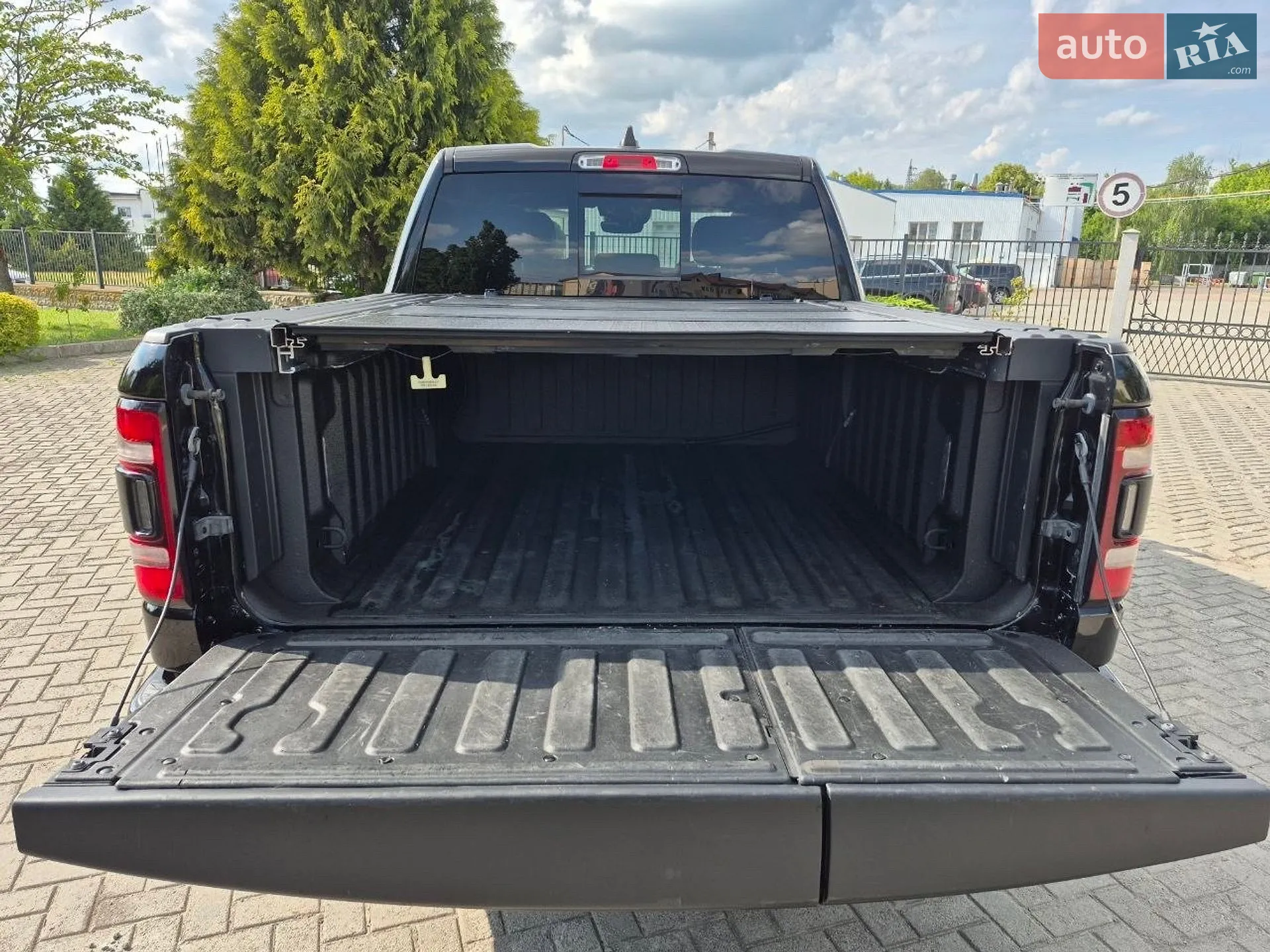 2020 RAM 1500 - мініатюра 11