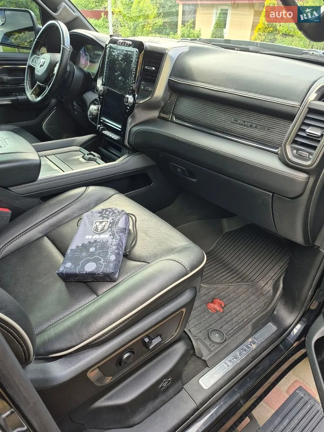 2020 RAM 1500 - мініатюра 21
