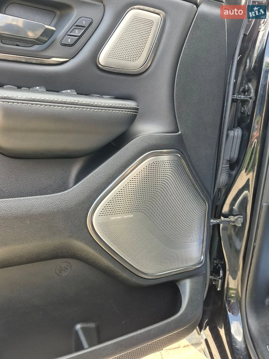 2020 RAM 1500 - мініатюра 33