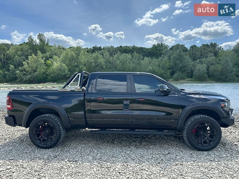 Пикап Ram 1500 2023 в Черновцах