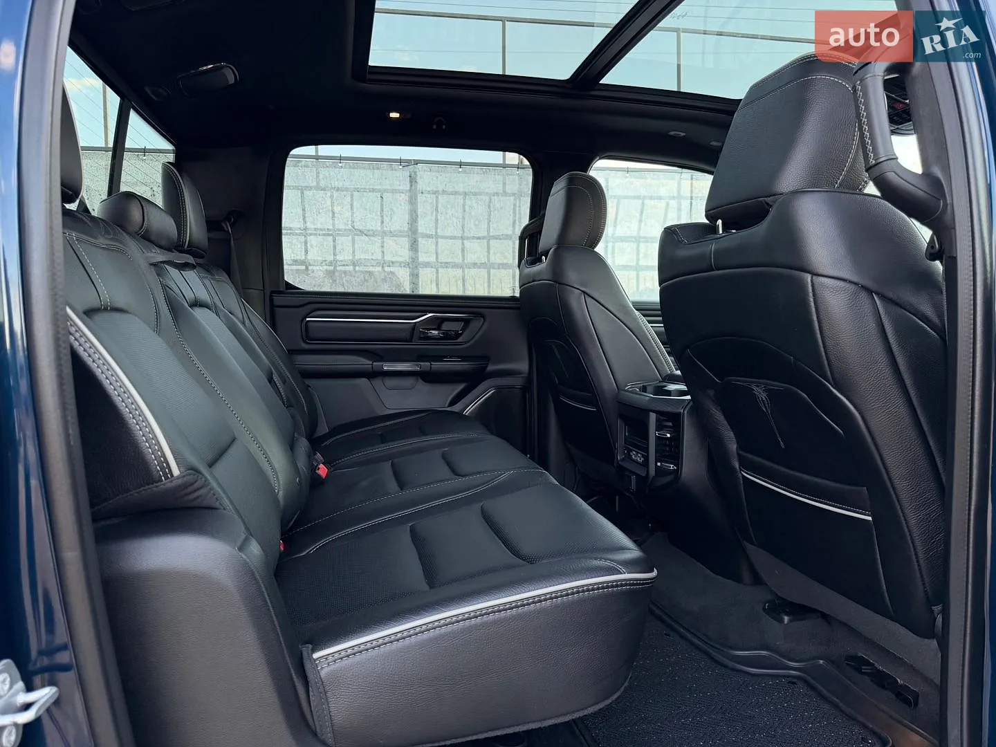 2022 RAM 1500 - мініатюра 31