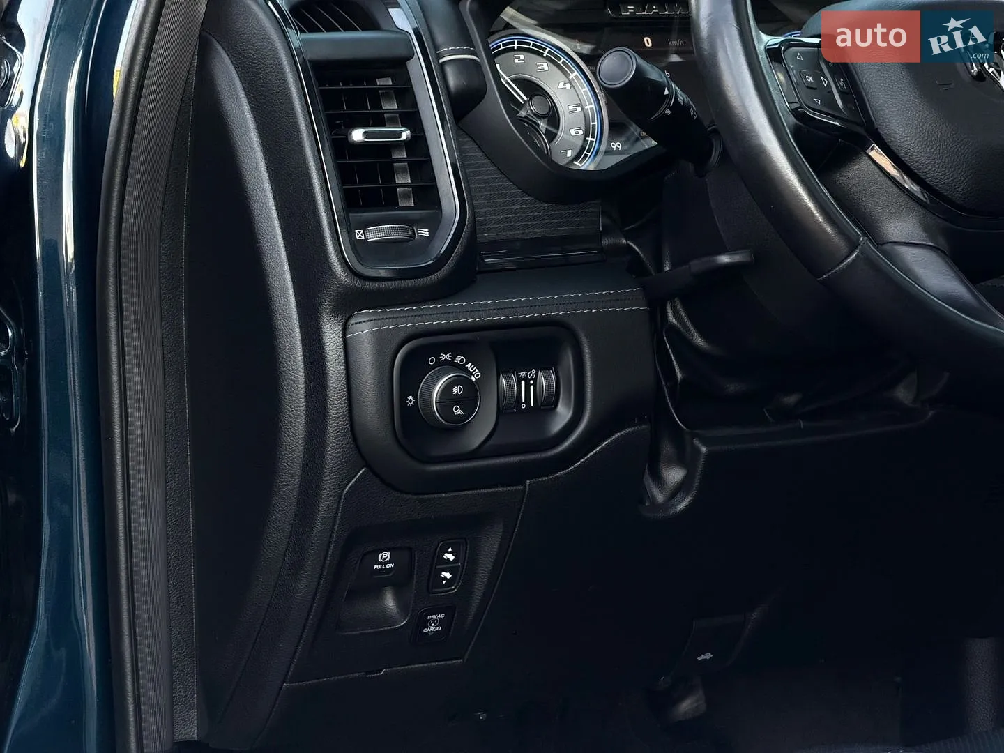 2022 RAM 1500 - мініатюра 40