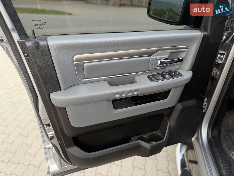 Пикап Ram 1500 2019 в Сваляве