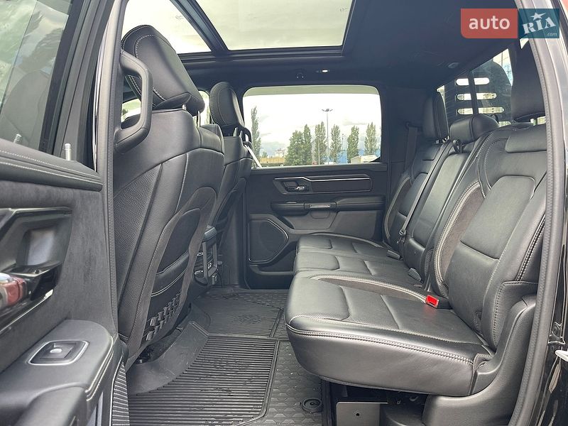 Пікап Ram 1500 2023 в Києві