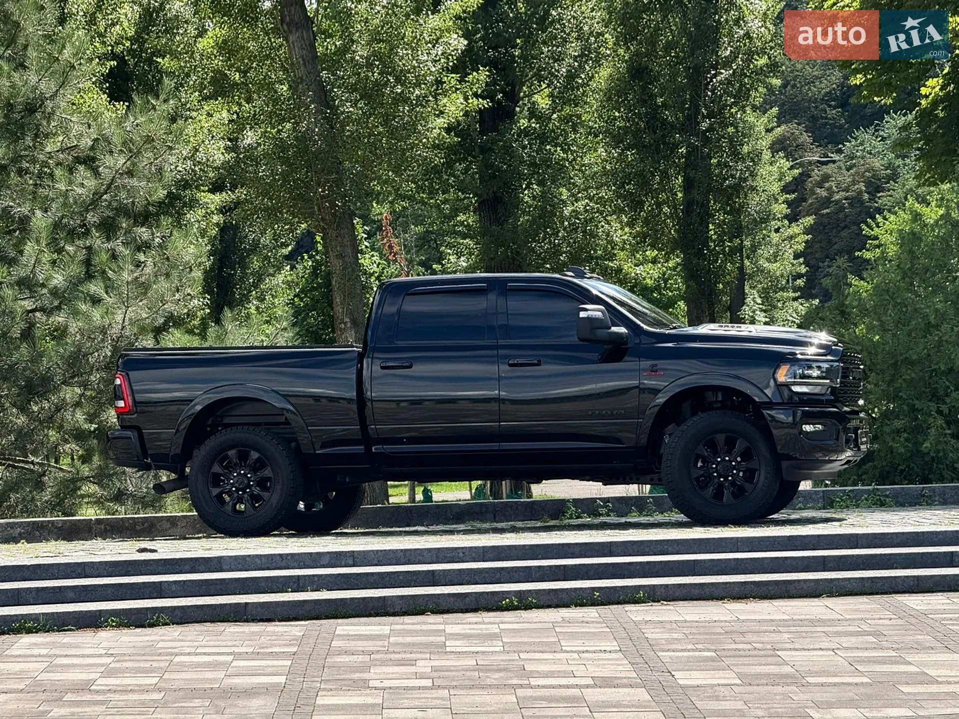 2024 RAM 2500 - мініатюра 26