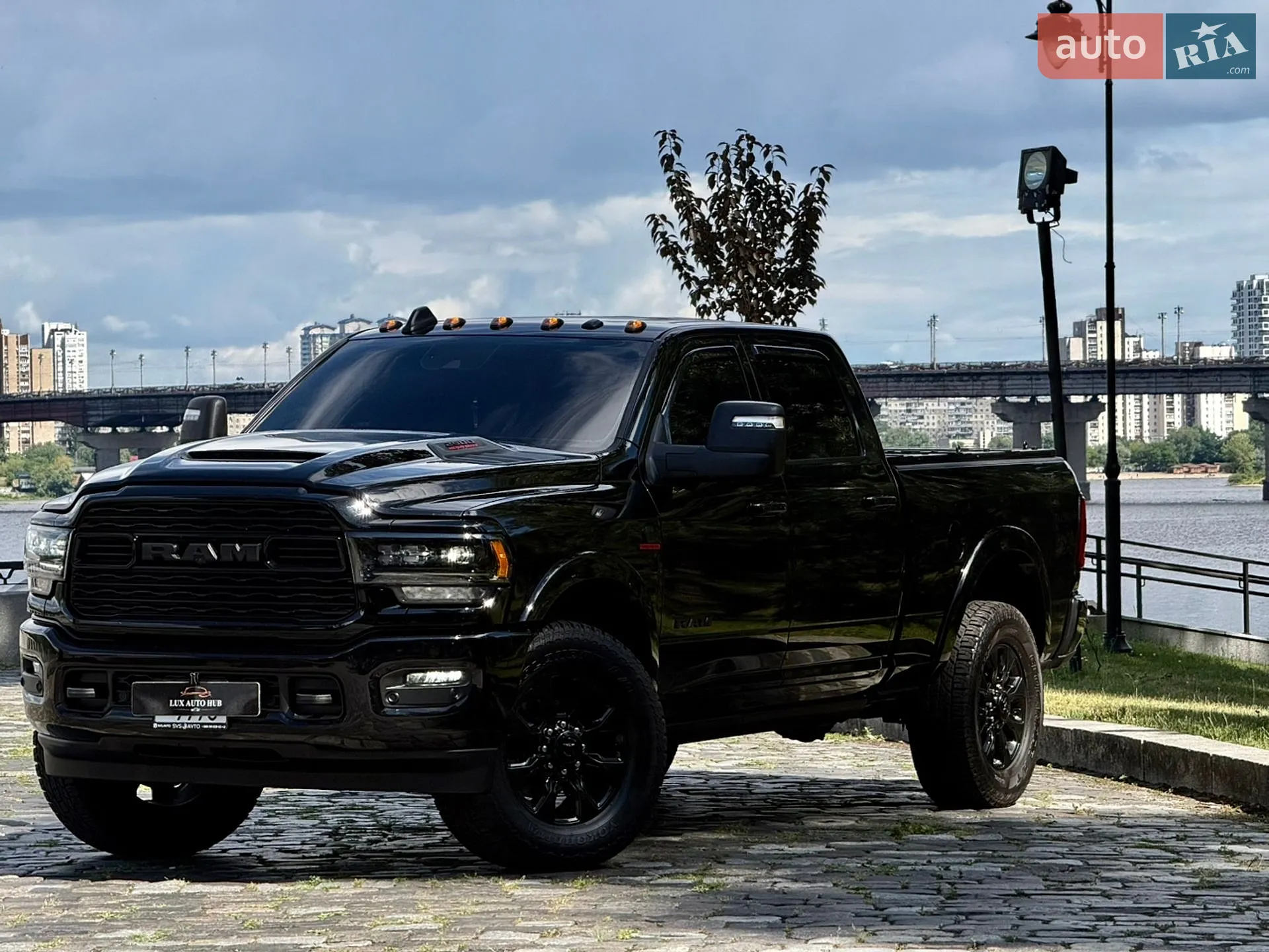 2024 RAM 2500 - мініатюра 29