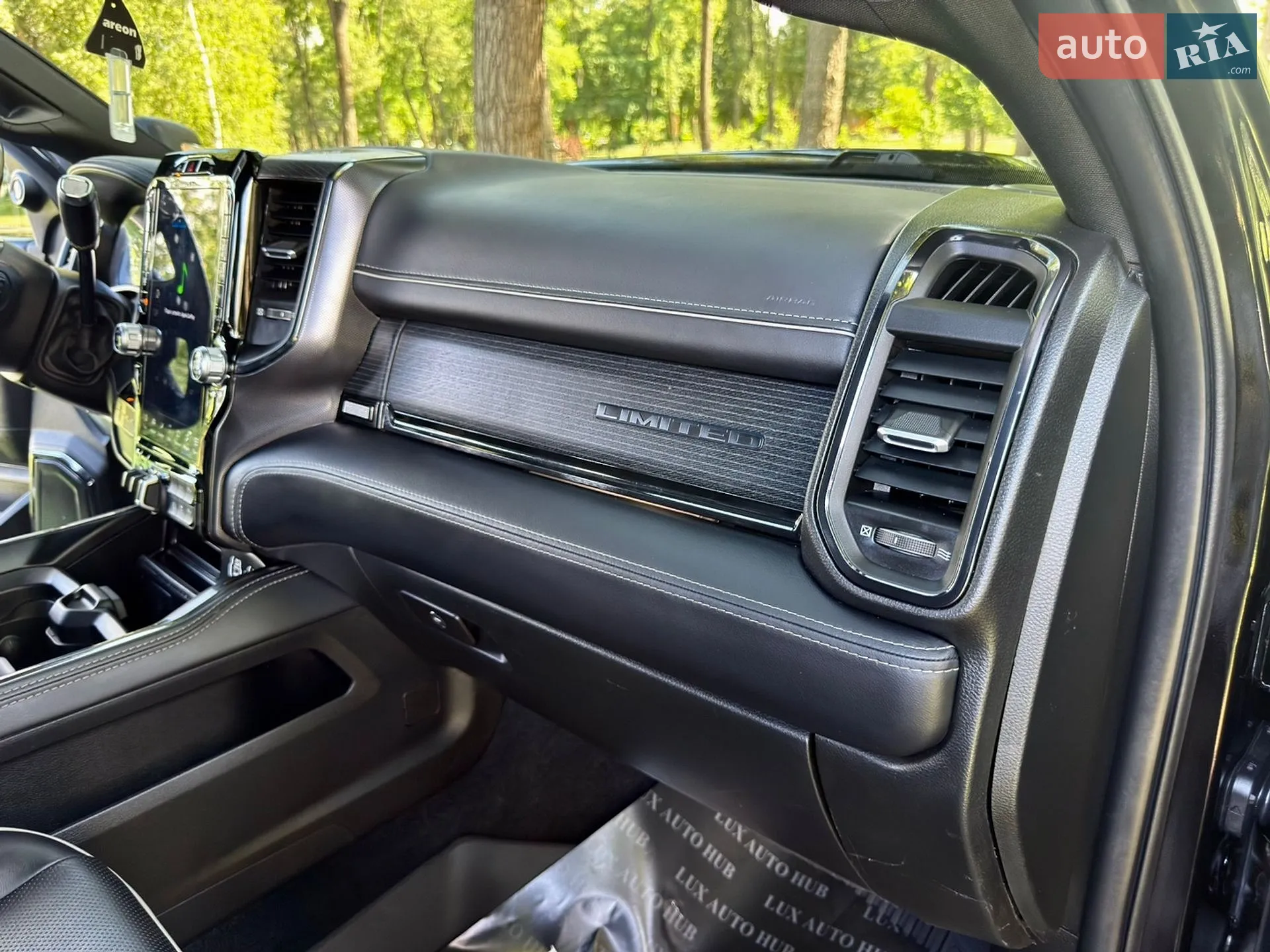 2024 RAM 2500 - мініатюра 163