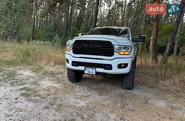 Пікап Ram 2500 2024 в Києві
