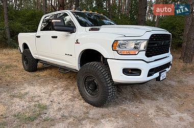 Пікап Ram 2500 2024 в Києві