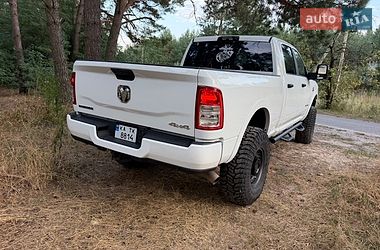 Пікап Ram 2500 2024 в Києві