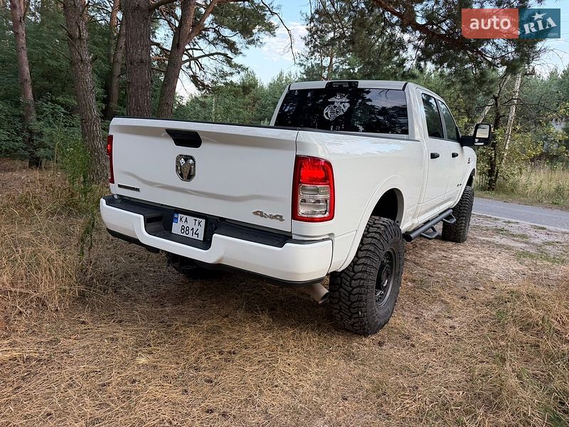 Пікап Ram 2500 2024 в Києві