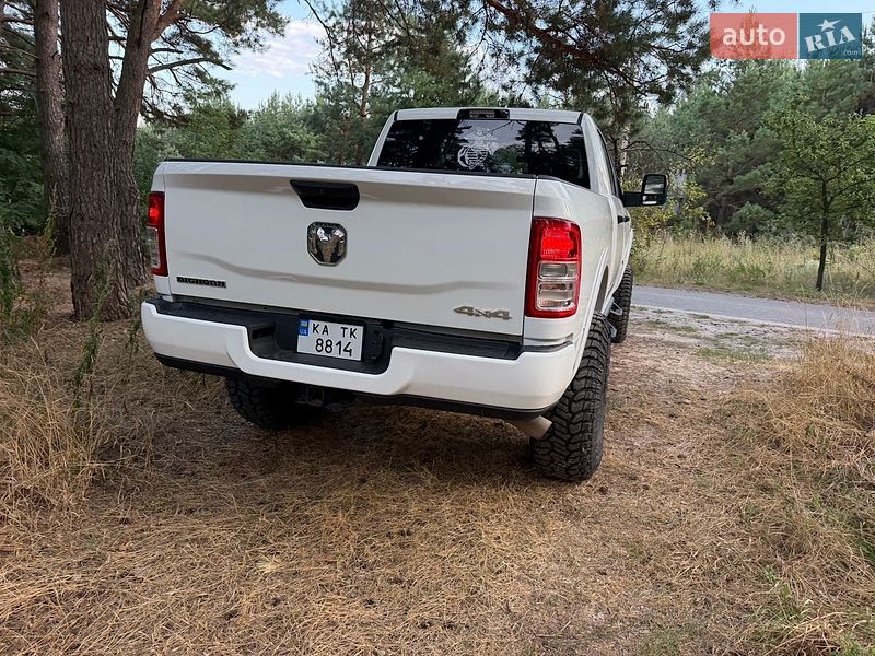 Пікап Ram 2500 2024 в Києві