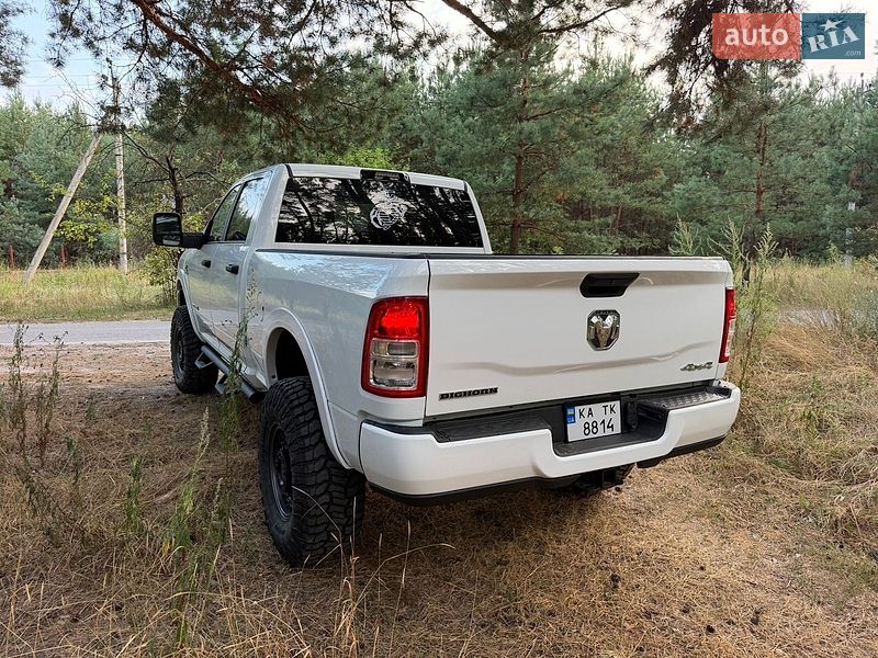 Пікап Ram 2500 2024 в Києві
