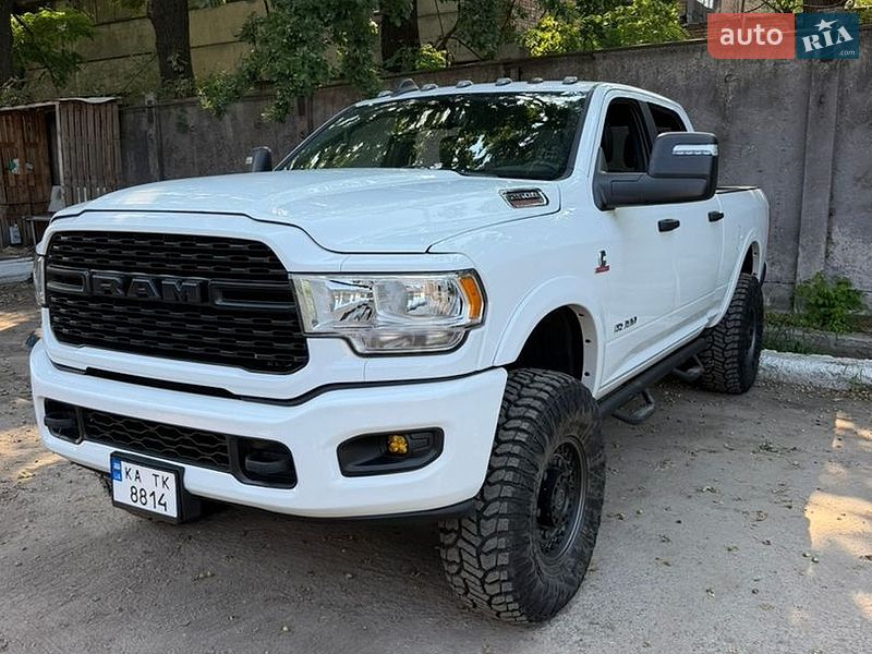 Пікап Ram 2500 2024 в Києві