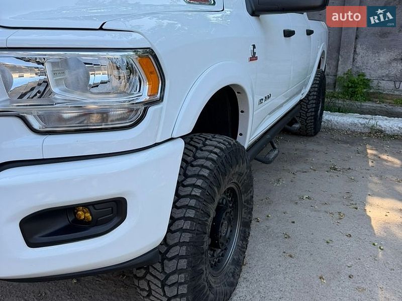 Пікап Ram 2500 2024 в Києві