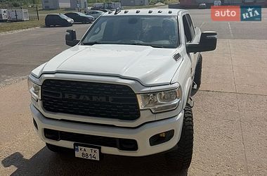 Пікап Ram 2500 2024 в Києві