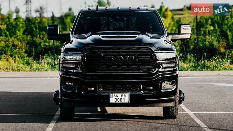 Пикап Ram 3500 2023 в Ровно