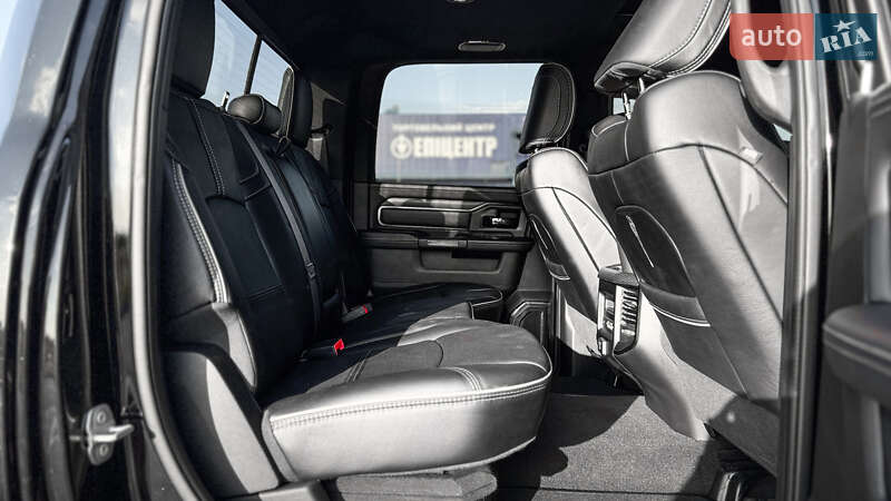 Пикап Ram 3500 2023 в Ровно
