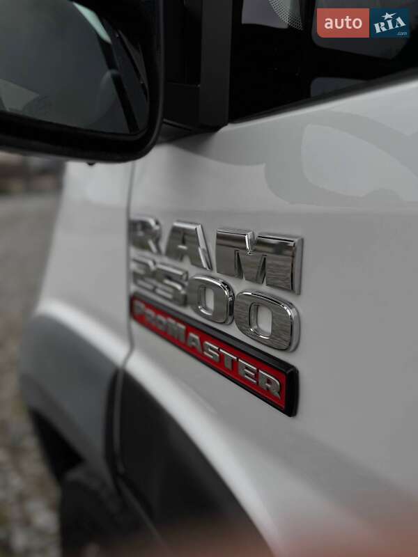 Вантажопасажирський фургон Ram Promaster 2020 в Бродах фото 10 Вантажопасажирський фургон Ram Promaster 2020 в Бродах