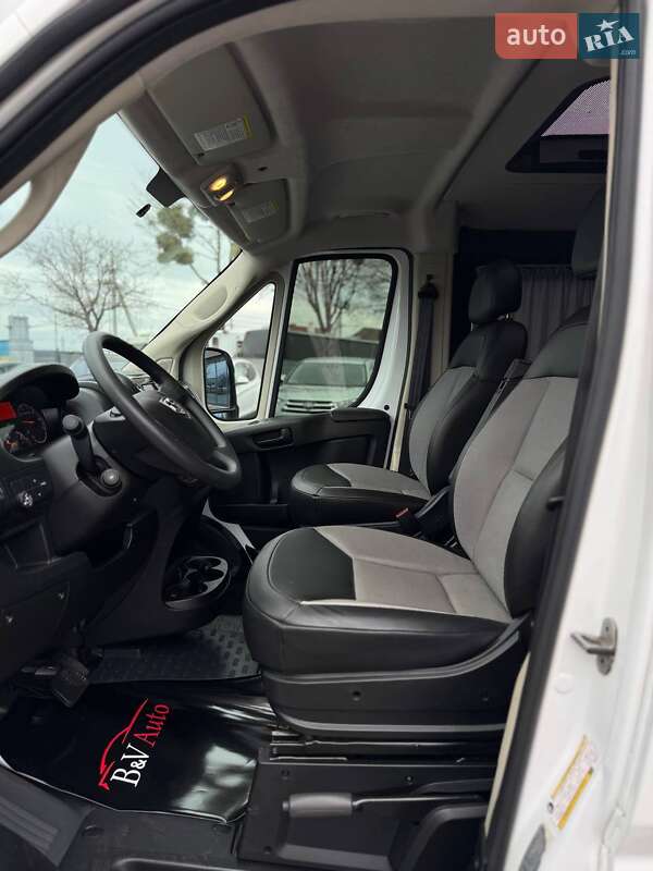 Вантажопасажирський фургон Ram Promaster 2020 в Бродах фото 12 Вантажопасажирський фургон Ram Promaster 2020 в Бродах