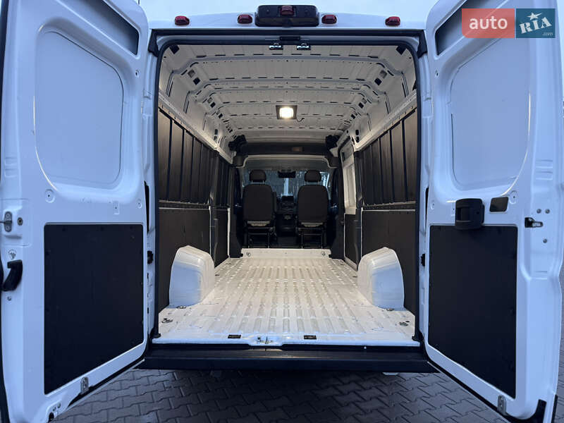 Грузовой фургон Ram Promaster 2024 в Киеве фото 17 Грузовой фургон Ram Promaster 2024 в Киеве