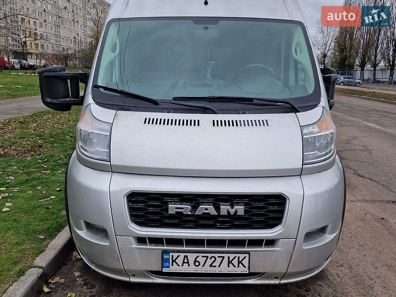 Микровэн Ram Promaster 2019 в Киеве