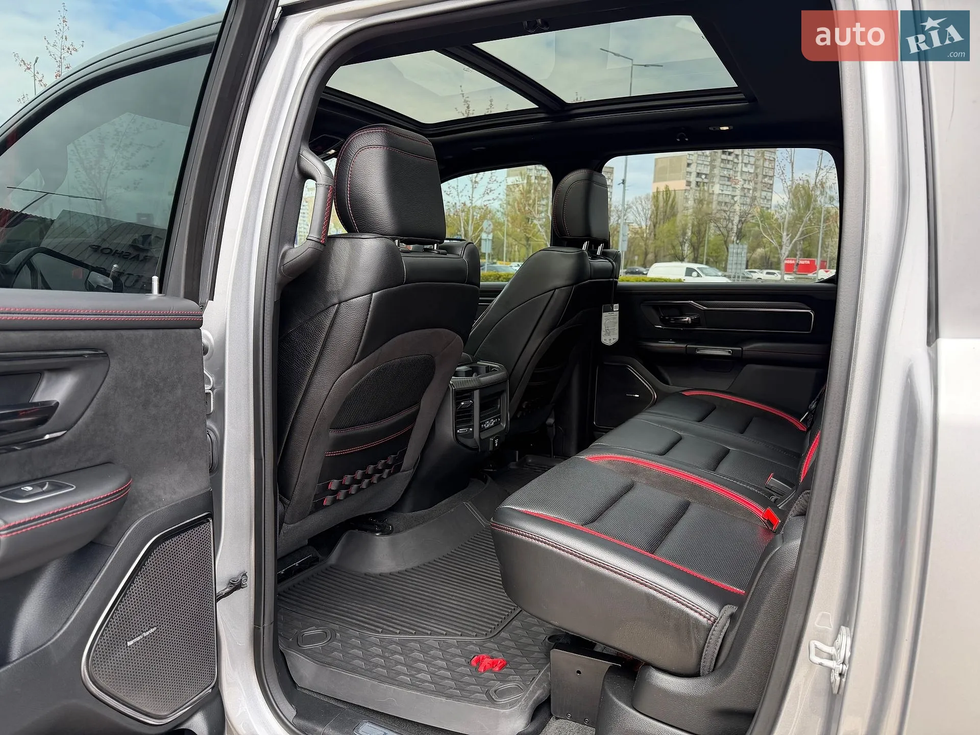 2021 RAM 1500 - мініатюра 24
