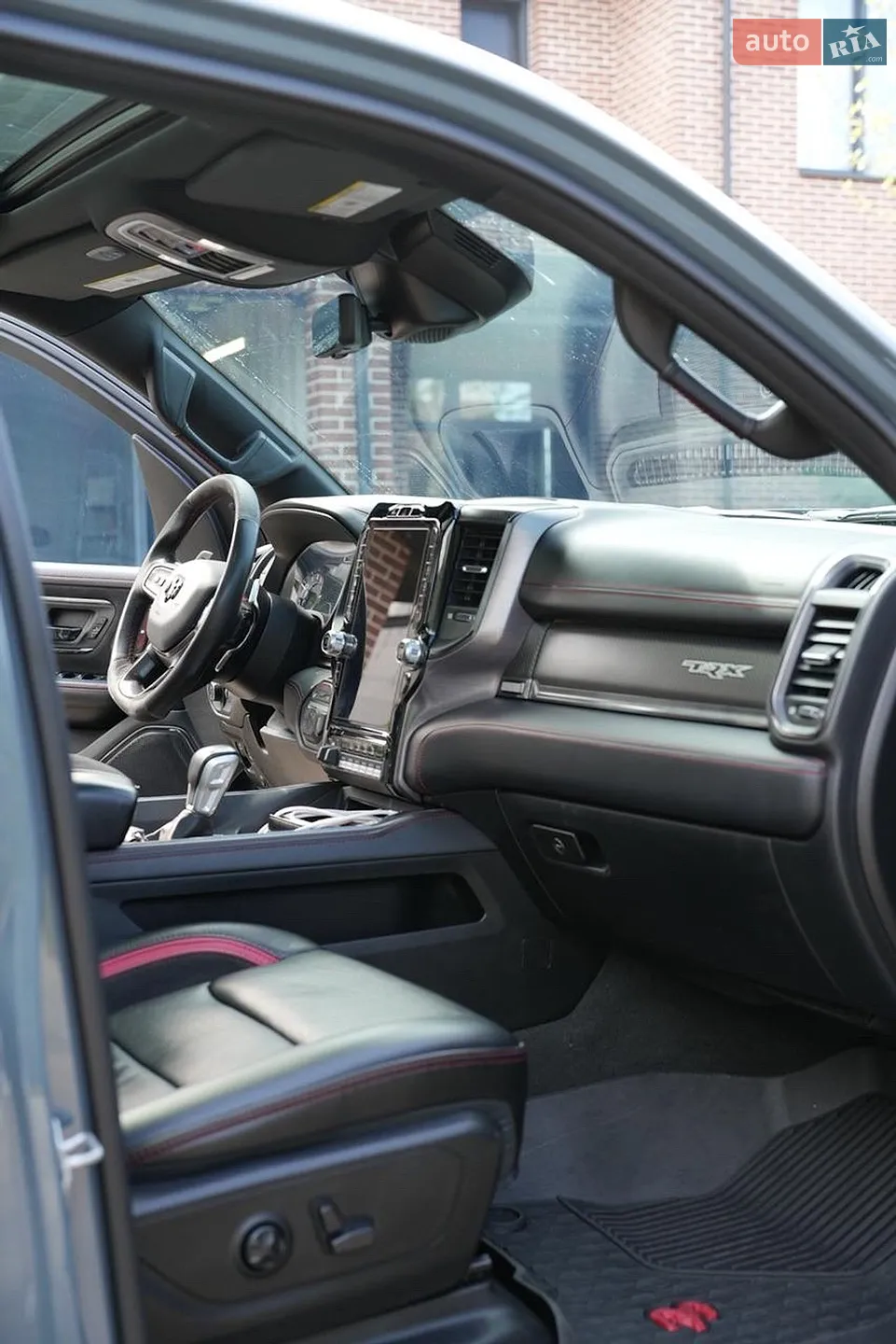 2022 RAM 1500 - мініатюра 16