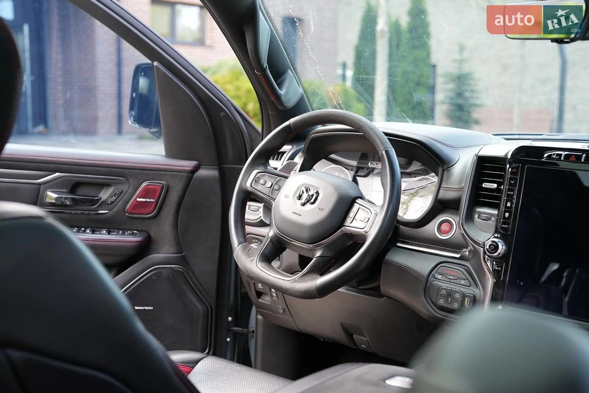 2022 RAM 1500 - мініатюра 22